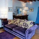 The Threshing Barn * Harrogate
