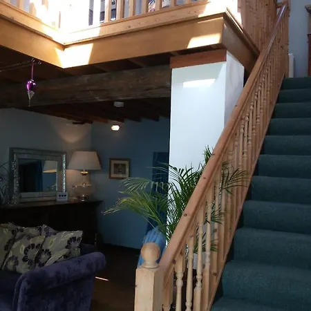 The Threshing Barn Apartment